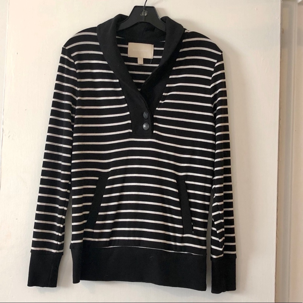 🆕 BANANA REPUBLIC STRIPED PULLOVER SWEATER